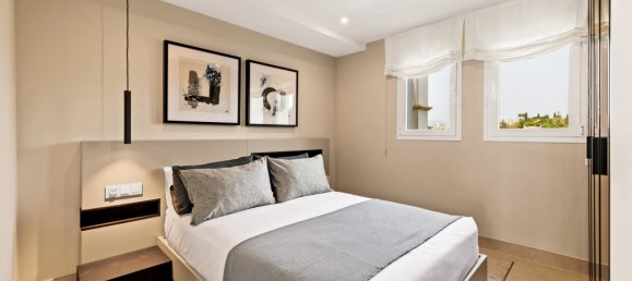 3 bedrooms Apartment in Marbella, Spain No. 4640 5