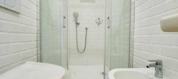 Квартира с 4 спальнями в Флоренция, Италия № 380362 19