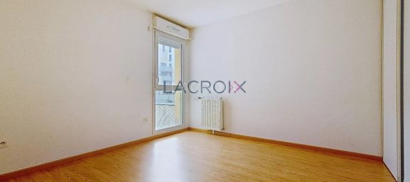 2 bedrooms Apartment in Gentilly, France No. 124126 7