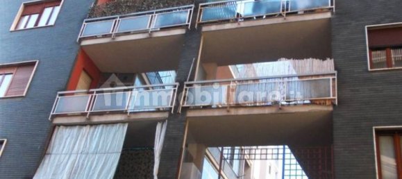 3 rooms Commercial property in Turin, Italy No. 373306 23