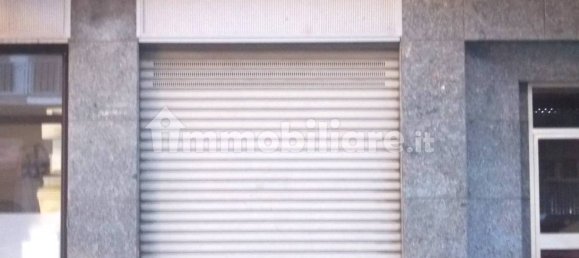 3 rooms Commercial property in Turin, Italy No. 373306 33
