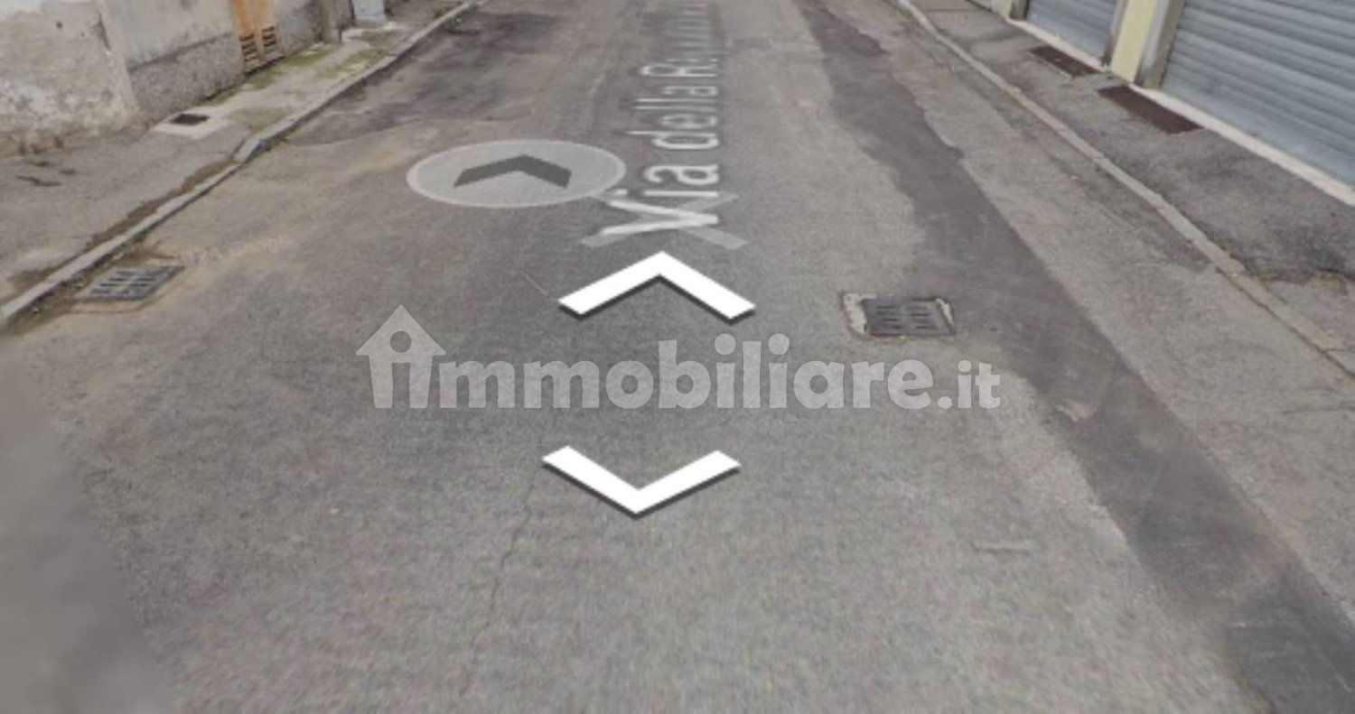 Escritório de 1 divisão em Bovisio Masciago, Italy N.º 282347