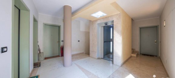 1 bedroom Apartment in Cremona, Italy No. 359270 16