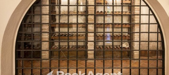 5 bedrooms Villa in Frascati, Italy No. 334920 18