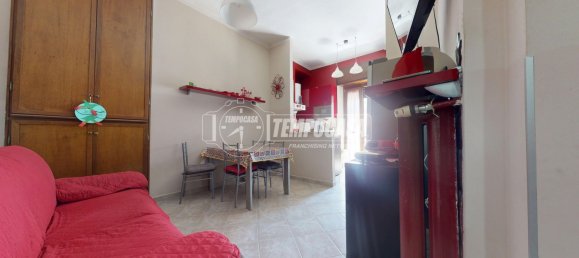 3 bedrooms Apartment in Turin, Italy No. 372850 2