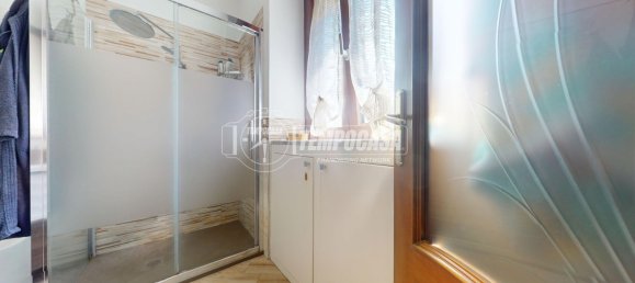3 bedrooms Apartment in Turin, Italy No. 372850 6