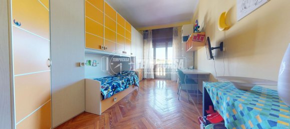 3 bedrooms Apartment in Turin, Italy No. 372850 17