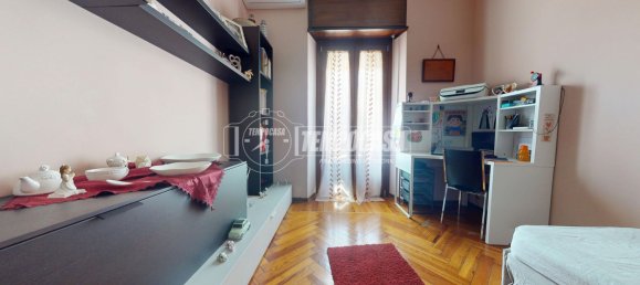 3 bedrooms Apartment in Turin, Italy No. 372850 16
