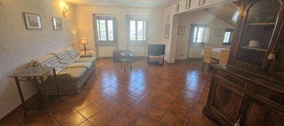 Квартира с 4 спальнями в Риети, Италия № 350511 3