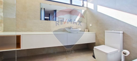 3 bedrooms House in Vila Mea, Portugal No. 35520 16