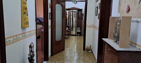 3 rooms Apartment in Santa Maria a Vico, Italy No. 104833 7