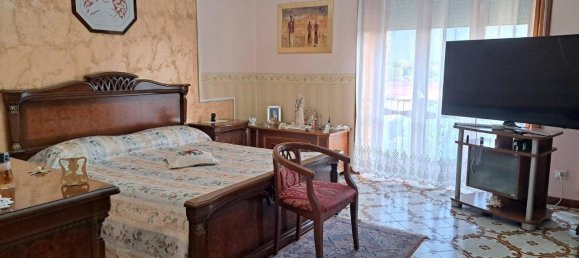 3 rooms Apartment in Santa Maria a Vico, Italy No. 104833 12