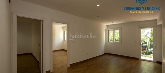 3 bedrooms Apartment in Granada, Spain No. 137008 16