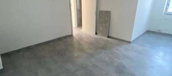 3 rooms Apartment in Canegrate, Italy No. 42607 9