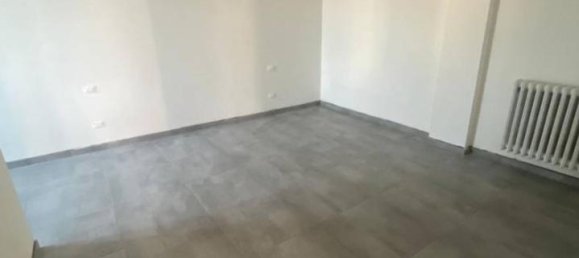 3 rooms Apartment in Canegrate, Italy No. 42607 8