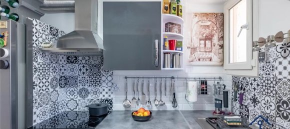 3غرفة شقة في Sanary-sur-Mer, France رقم 285602 4