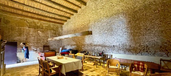 6 Schlafzimmer Haus in Garrigas, Spain, Nr. 81031 81