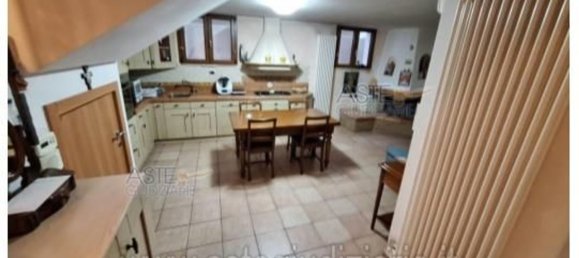 7 bedrooms Apartment in Jesi, Italy No. 327870 4