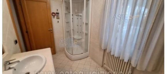 7 bedrooms Apartment in Jesi, Italy No. 327870 11