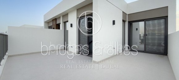 4 Schlafzimmer Villa in Dubai, UAE, Nr. 64934 18