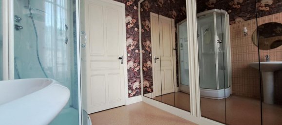 Moradia em banda T5 em Orleans, France N.º 154465 12