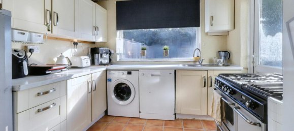 3 Schlafzimmer Haus in Croydon, United Kingdom, Nr. 4866 8