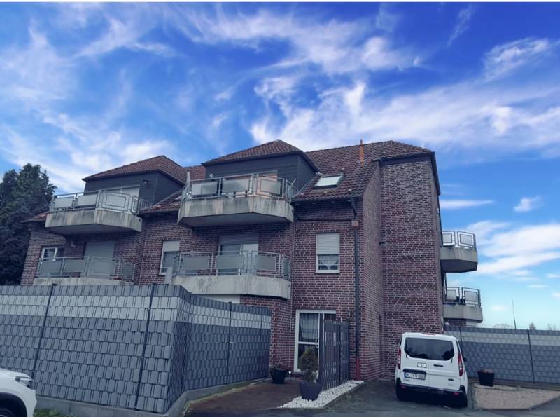 3 bedrooms House in Oberhausen, Germany No. 115942