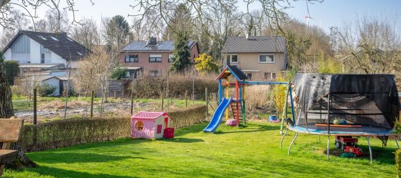 5 bedrooms Townhouse in Duren, Germany No. 183214 4