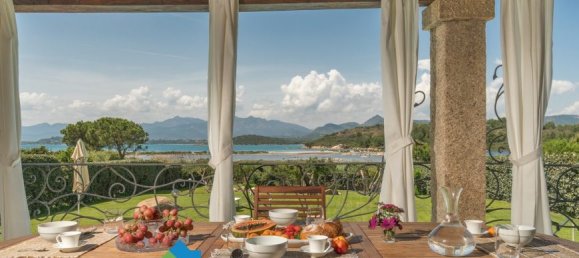 5 bedrooms Villa in San Teodoro, Italy No. 63150 12