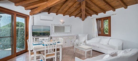 5 bedrooms Villa in San Teodoro, Italy No. 63150 9