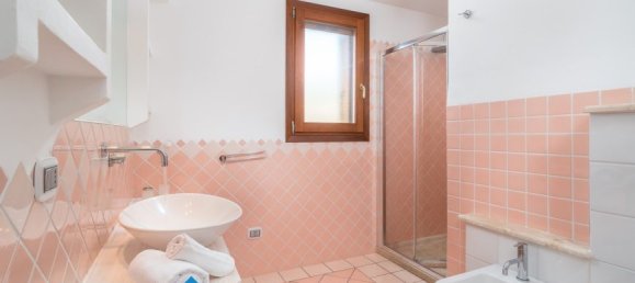 5 bedrooms Villa in San Teodoro, Italy No. 63150 33