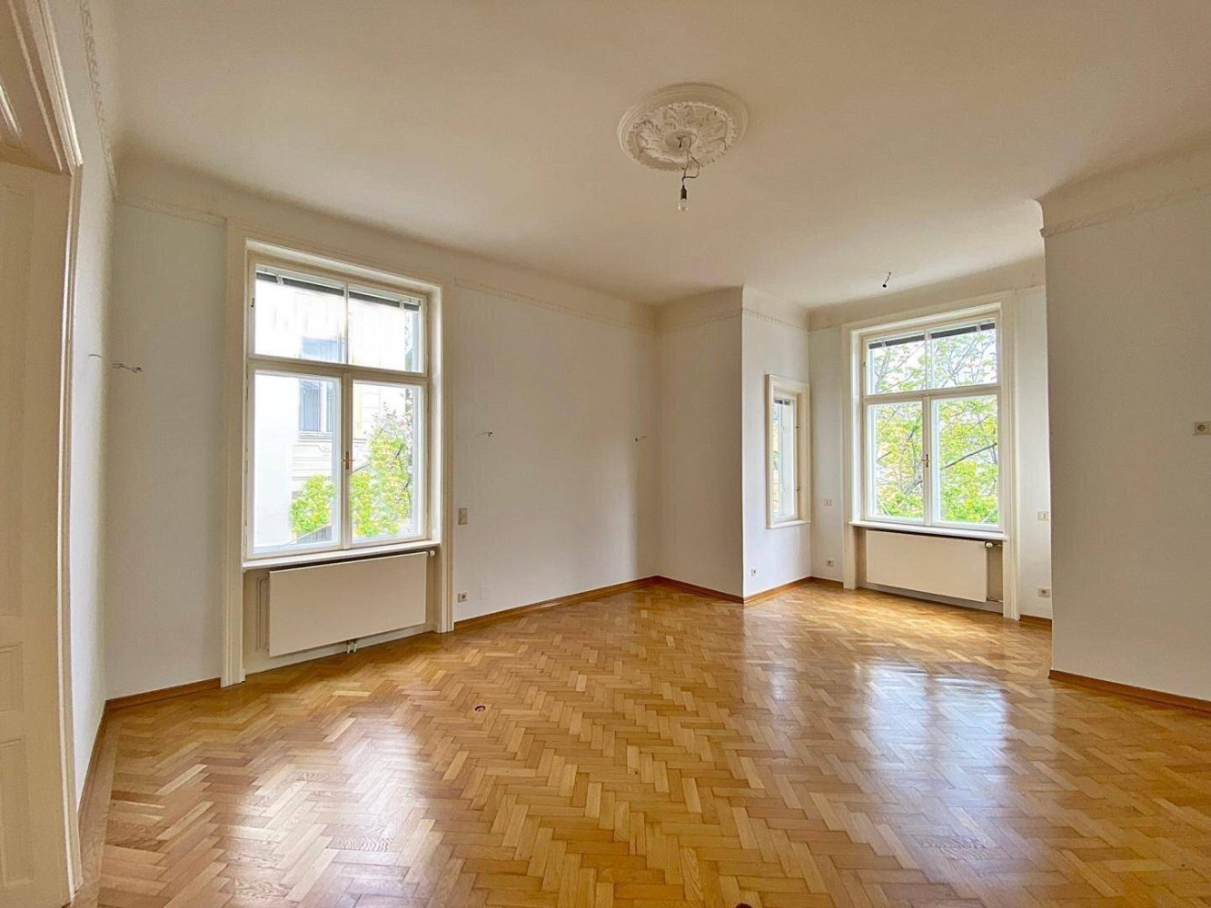 14 rooms Villa in Klosterneuburg, Austria No. 214918