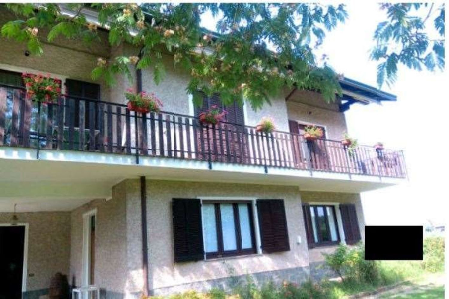 4غرفة شقة في Lonate Pozzolo, Italy رقم 1750