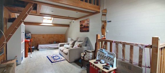 6 bedrooms House in Poissy, France No. 173242 11