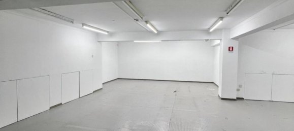  محلّ في Larnaca, قبرص 650متر مربع رقم 26679 16