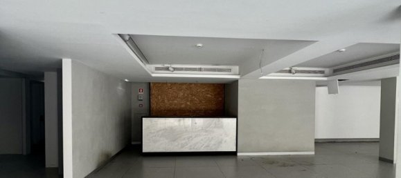  محلّ في Larnaca, قبرص 650متر مربع رقم 26679 6