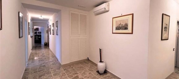 6غرفة شقة في Cecina, Italy رقم 229327 11