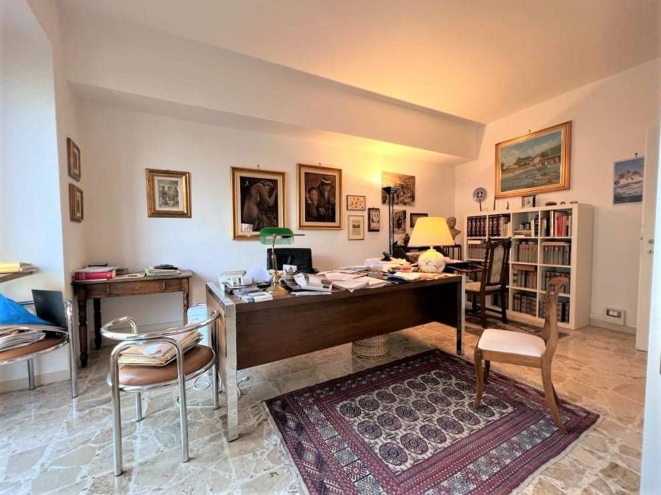 6غرفة شقة في Cecina, Italy رقم 229327