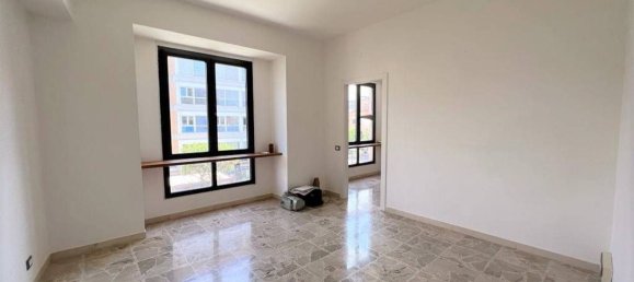 6غرفة شقة في Cecina, Italy رقم 229327 9