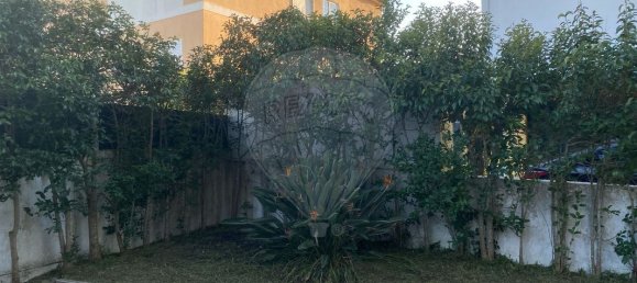 5 bedrooms House in Palmela, Portugal No. 22350 9