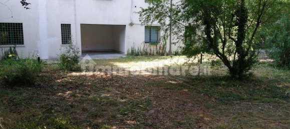 4 bedrooms Villa in Vicenza, Italy No. 85714 10
