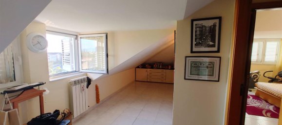 3 rooms Apartment in San Nicola la Strada, Italy No. 82252 14