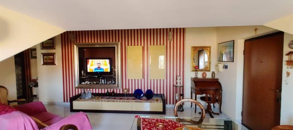 3 rooms Apartment in San Nicola la Strada, Italy No. 82252 5