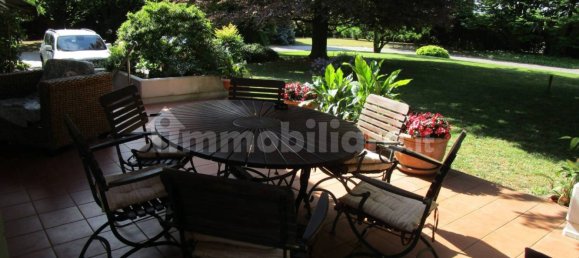 4 bedrooms Villa in Noventa Padovana, Italy No. 80990 3