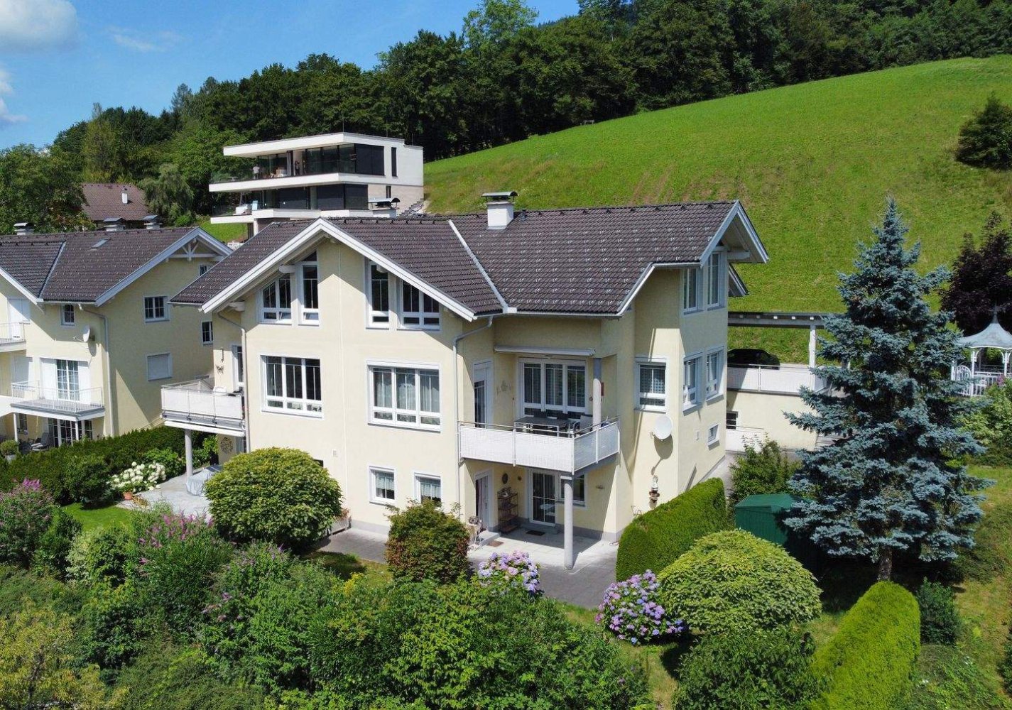 7-Zimmer Stadthaus in Unterach am Attersee, Austria, Nr. 198574