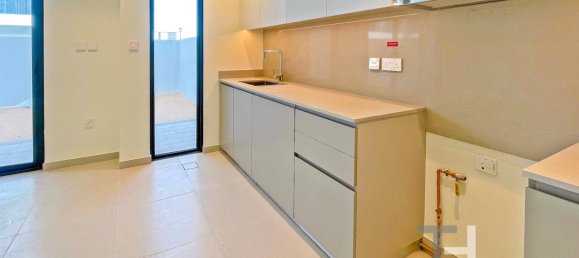 3 bedrooms Townhouse in Dubai South (Dubai World Central), UAE No. 95741 7