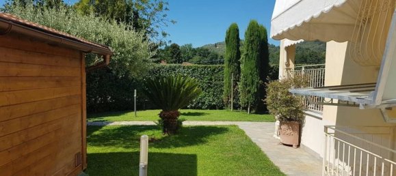 9 rooms House in Camaiore, Italy No. 214330 10