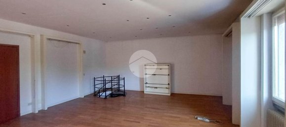 Escritório de 2 divisões em Caravaggio, Italy N.º 87271 20