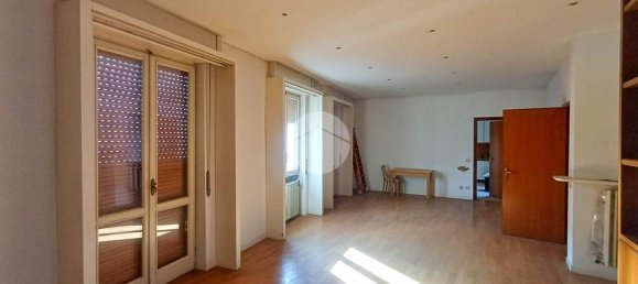 Escritório de 2 divisões em Caravaggio, Italy N.º 87271 19