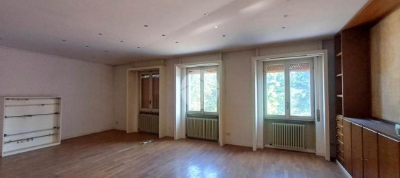 Escritório de 2 divisões em Caravaggio, Italy N.º 87271 10